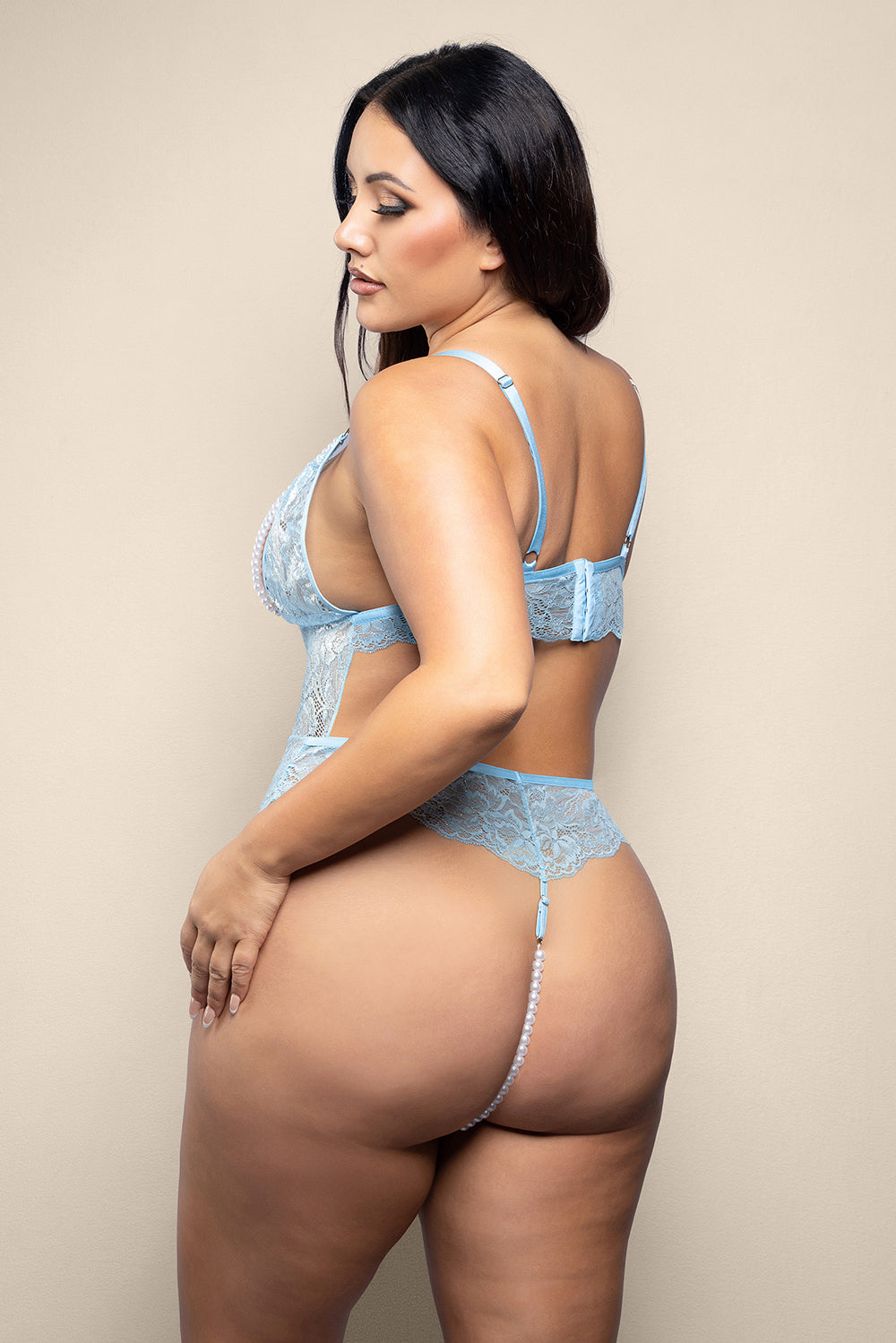 Fantasy Lingerie Opulence Split Pearl Cup Open-Back Teddy